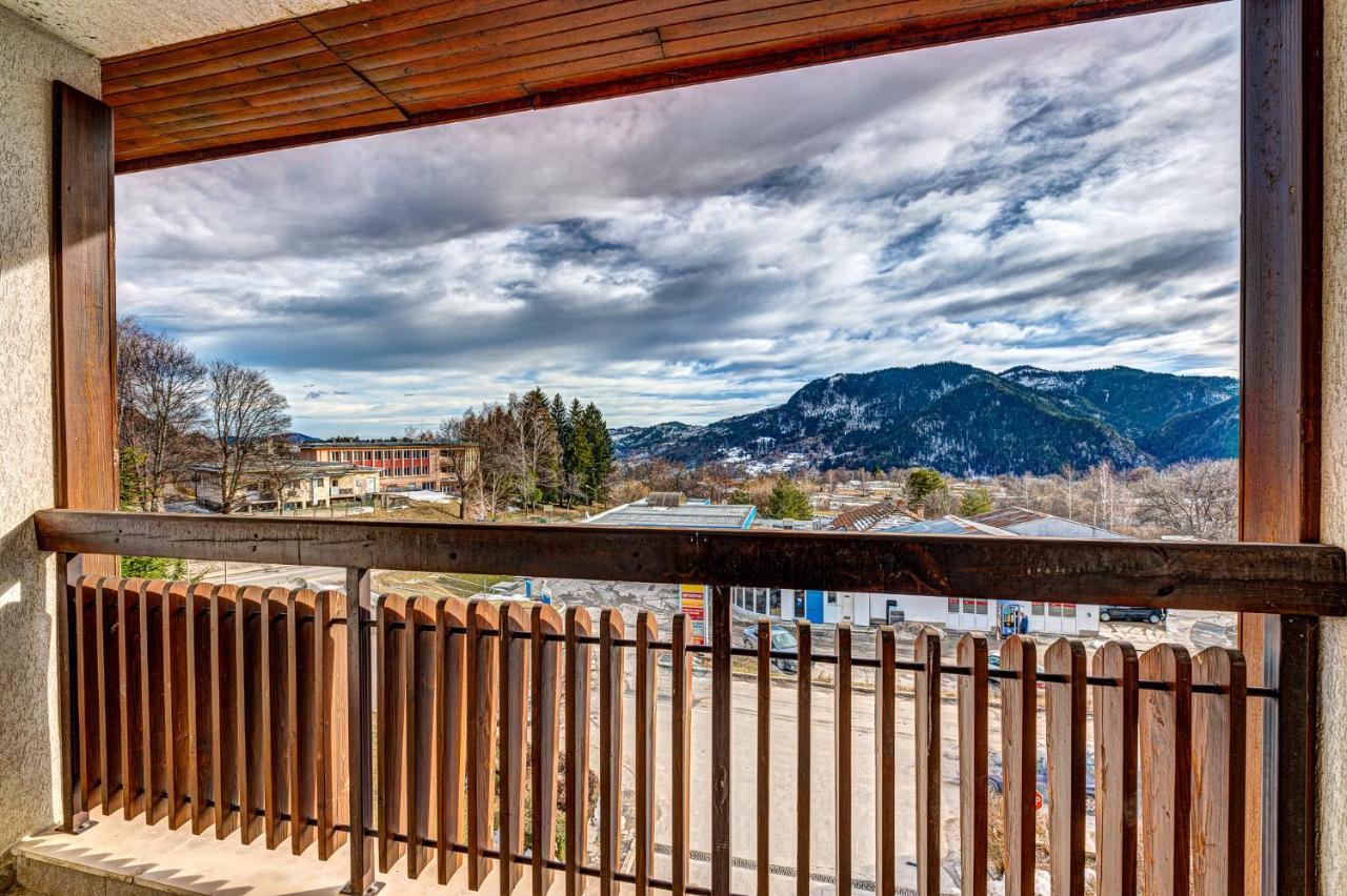 Aparthotel Silver Hills Free Parking Smolyan Ngoại thất bức ảnh